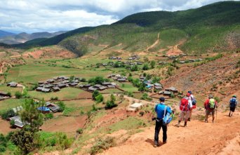 Cultural & Family Trekking in Yunnan | China Yunnan Adventure Trekking | Whistling arrow