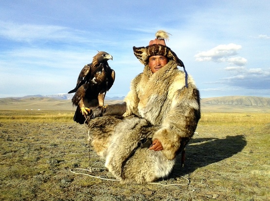 Eagle hunter photography expedition, western Mongolia by Whistling Arrow Shohan | Kazakh Eaglehunter | Whistling Arrow