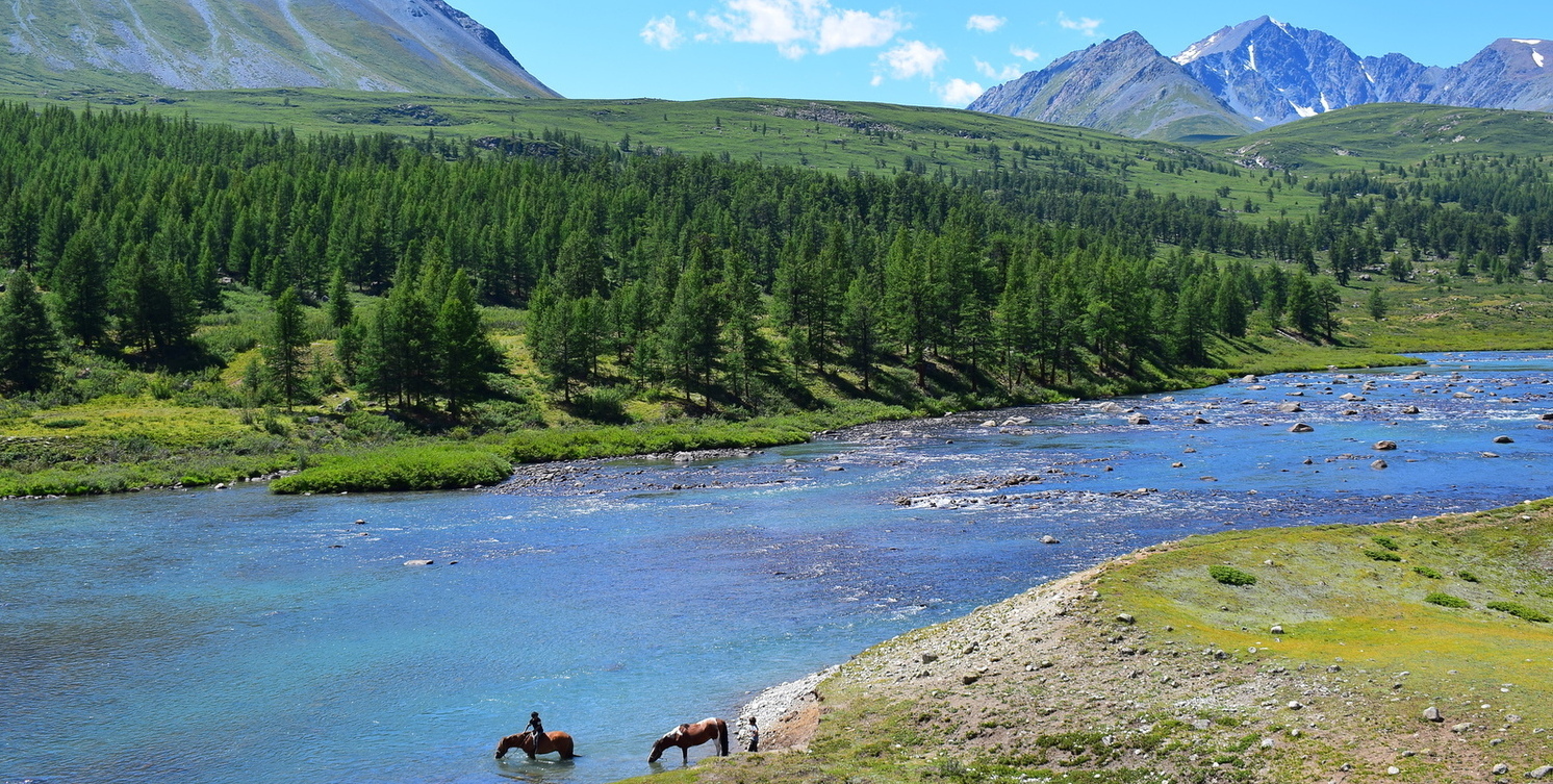 Horse riding adventure Mongolia