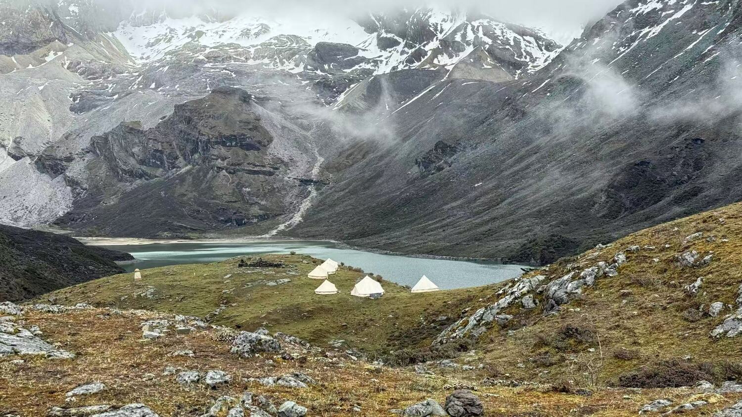 Glamping Adventure Trek | China
